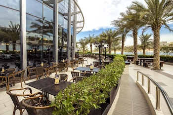 novotel abu dhabi gate