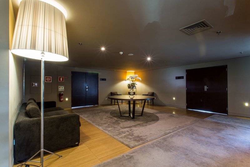 golden tulip sao joao da madeira