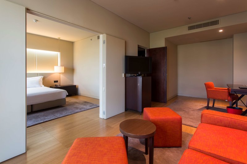 golden tulip sao joao da madeira