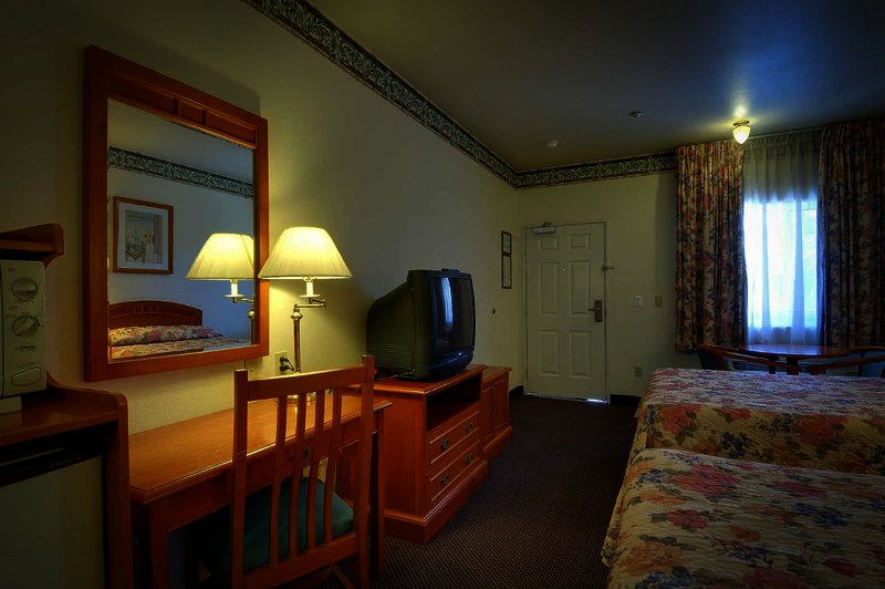 vagabond inn hacienda heights