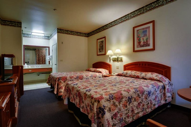 vagabond inn hacienda heights