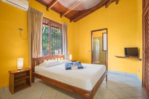 Bahia Esmeralda,Liberia>>Guanacaste,2 star