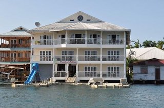 Tropical Suites Hotel,Isla Colon>>Bocas Del Toro,3.5 star