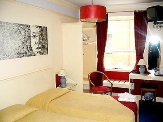 the old quarter townhouse