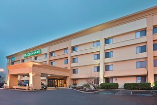 La Quinta Inn & Suites By Wyndham Mansfield Oh,Ontario>>Mansfield,3 star