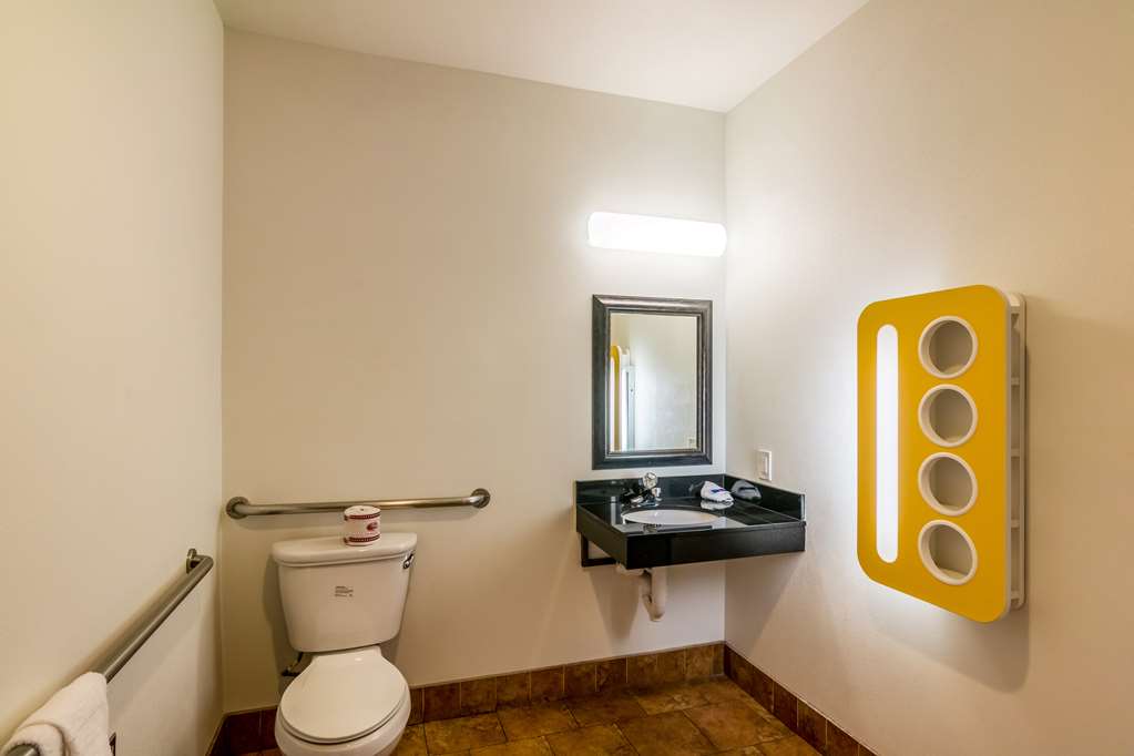 motel 6 bell gardens