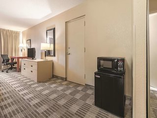 ramada by wyndham fairfield nj