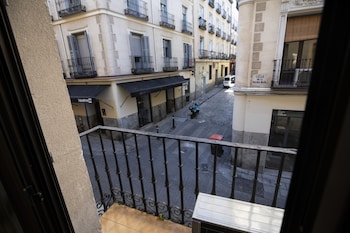 hostal myd los perales