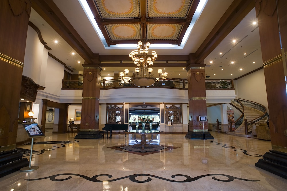 the sunan hotel solo