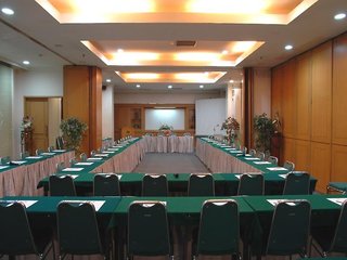paragon gallery hotel