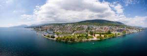 neuchatel