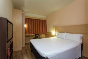 ibis salvador rio vermelho