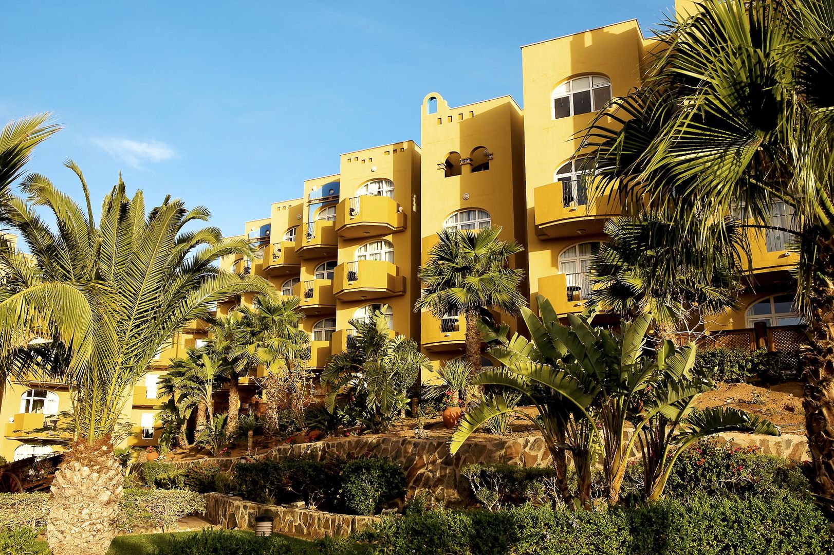 apartamentos monte feliz