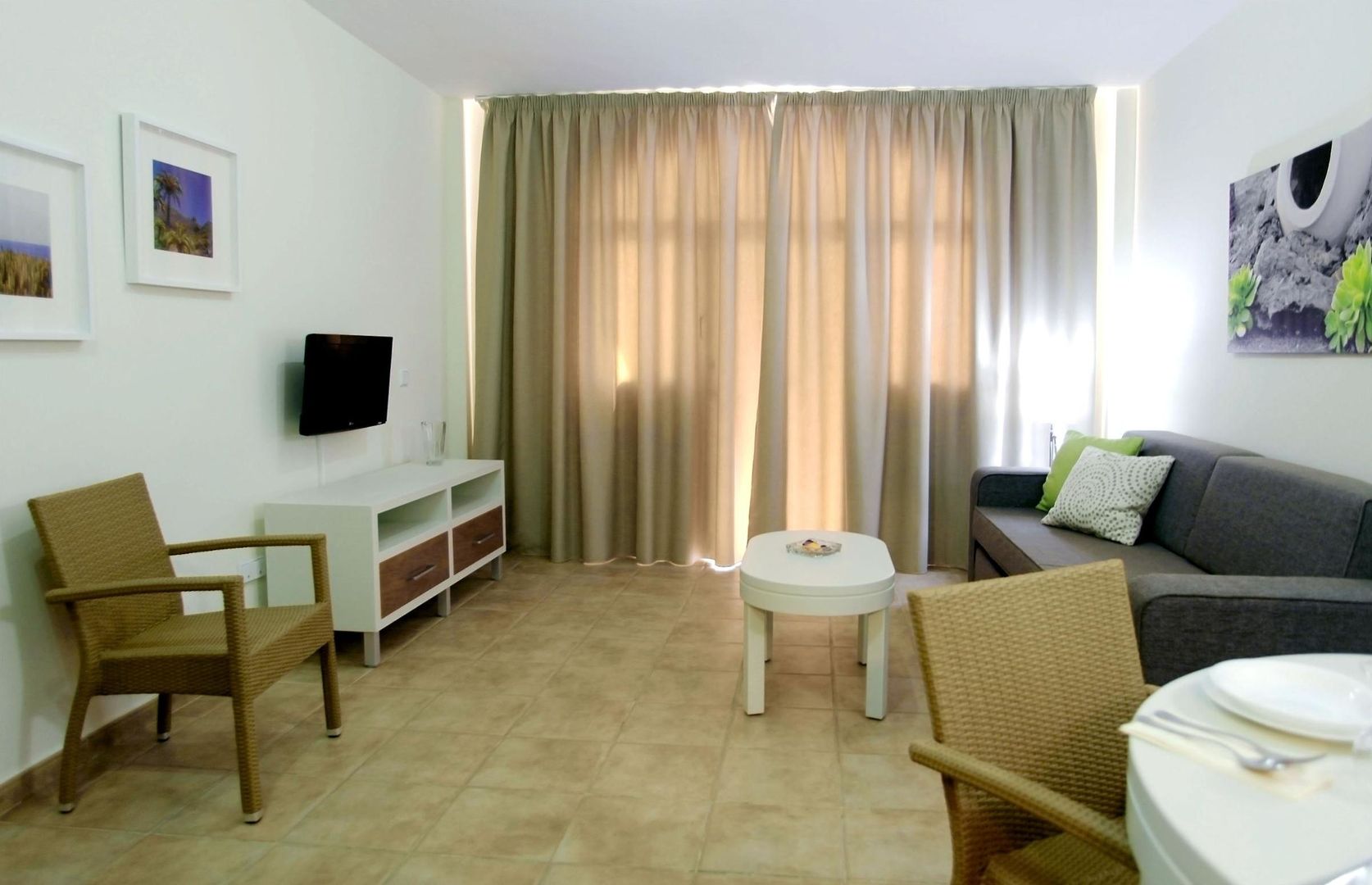 apartamentos monte feliz
