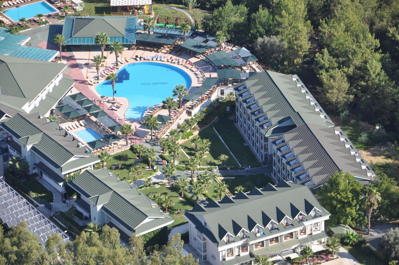 green forest holiday village