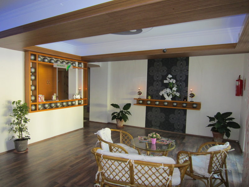 green forest holiday village