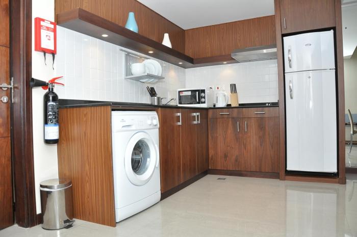 phoenix plaza hotel apartments