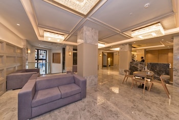 golden royal hotel and spa