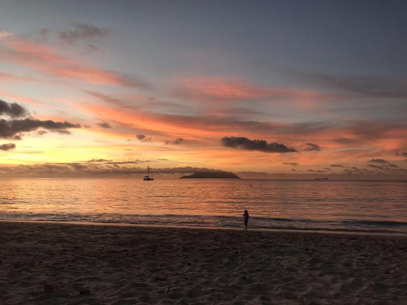 Sun Properties,Beau Vallon,4 star
