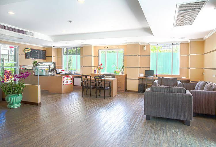 oakwood hotel and residence bangkok