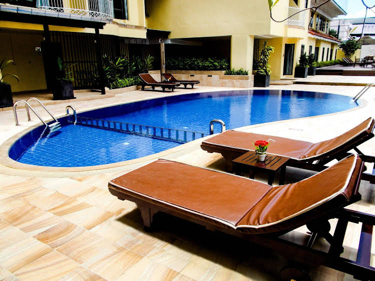 oakwood hotel and residence bangkok