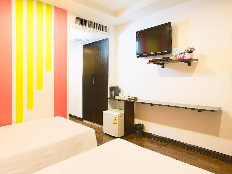 oakwood hotel and residence bangkok