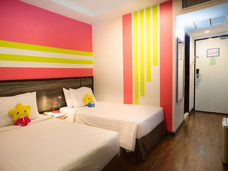 oakwood hotel and residence bangkok