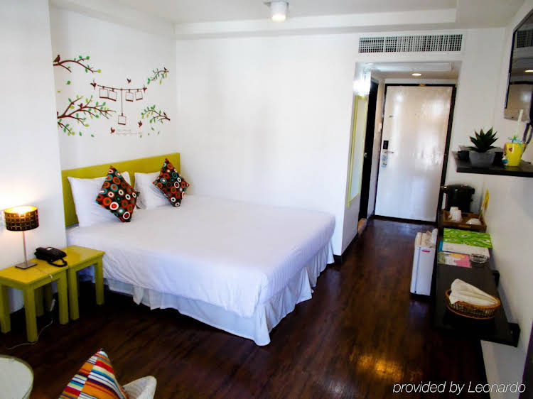 oakwood hotel and residence bangkok