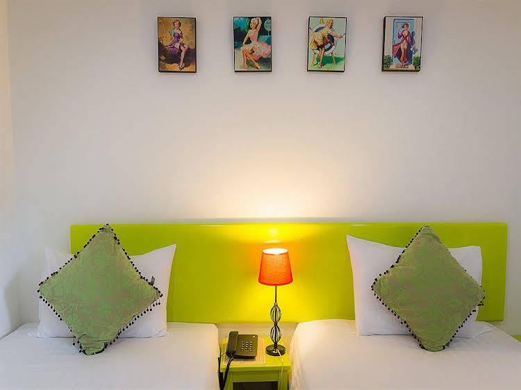 oakwood hotel and residence bangkok