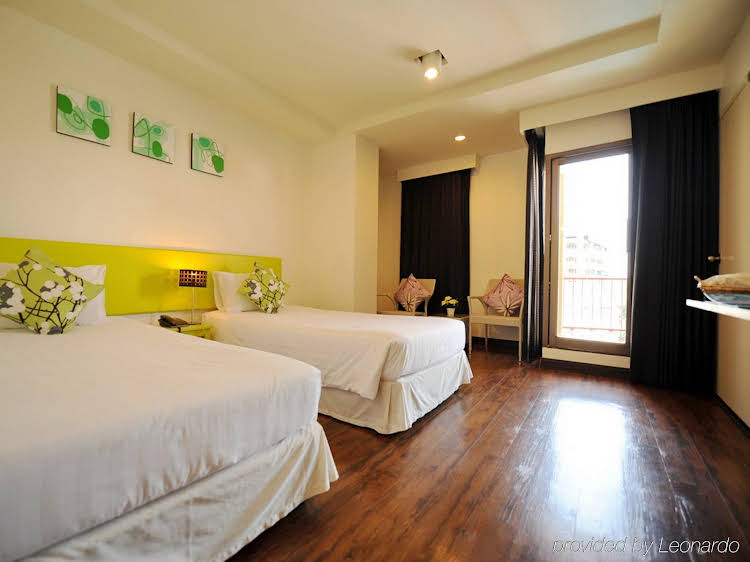 oakwood hotel and residence bangkok