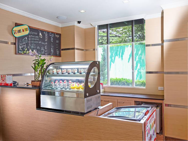 oakwood hotel and residence bangkok