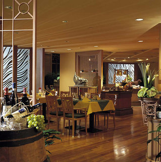 Sofitel Saigon Plaza,Ho Chi Minh City>>District 1,5 star