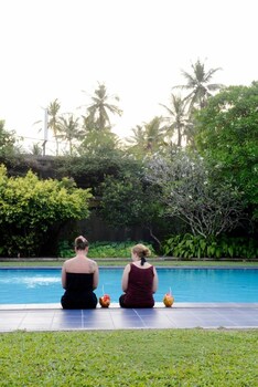 hotel warahena walauwa