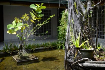 hotel warahena walauwa