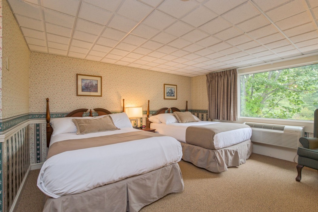 coachman inn