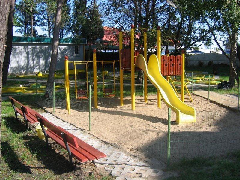 flamingo beach hotel