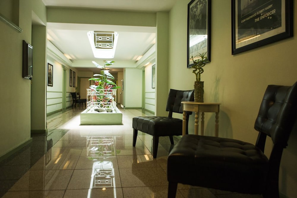hollywood celebrity hotel