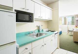 ambassador hotel waikiki