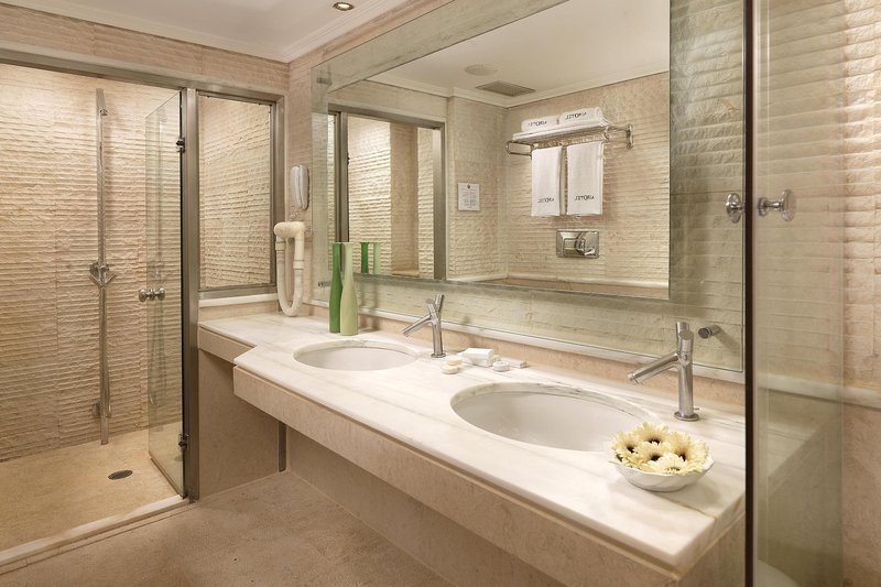 alexandros hotel