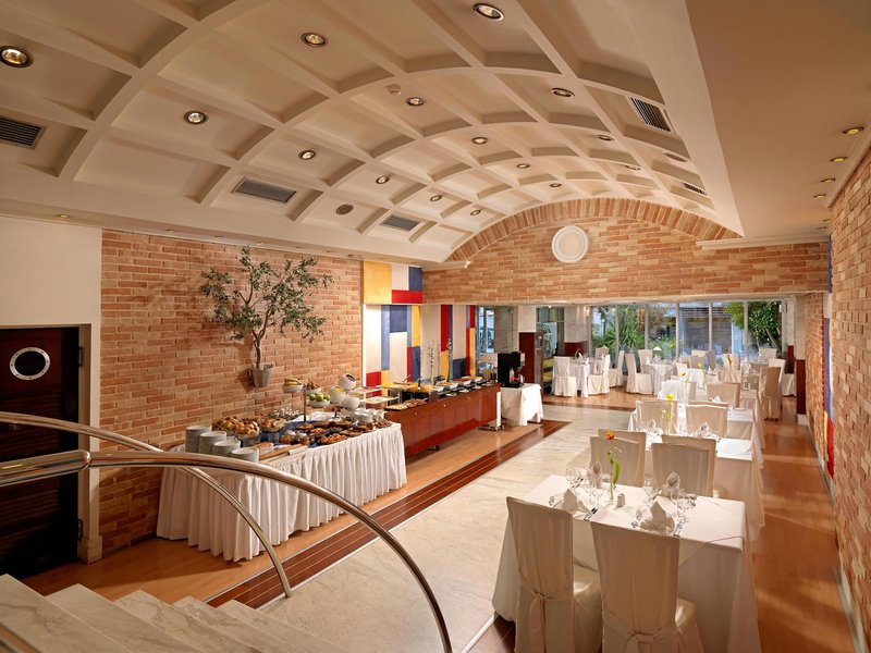 alexandros hotel