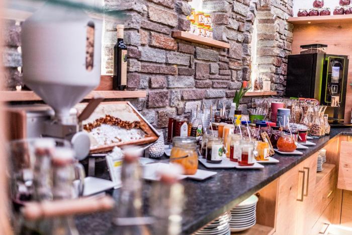 alpenhotel tyrol