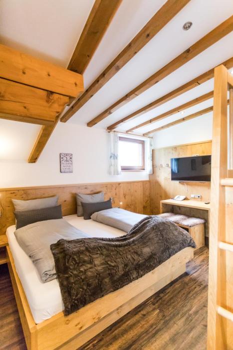 alpenhotel tyrol