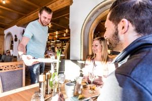 alpenhotel tyrol