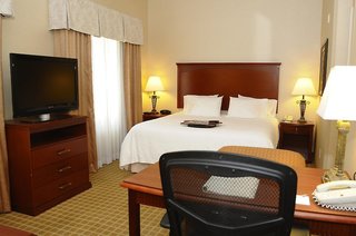 Hampton Inn & Suites Redding,Shasta>>Redding,3 star