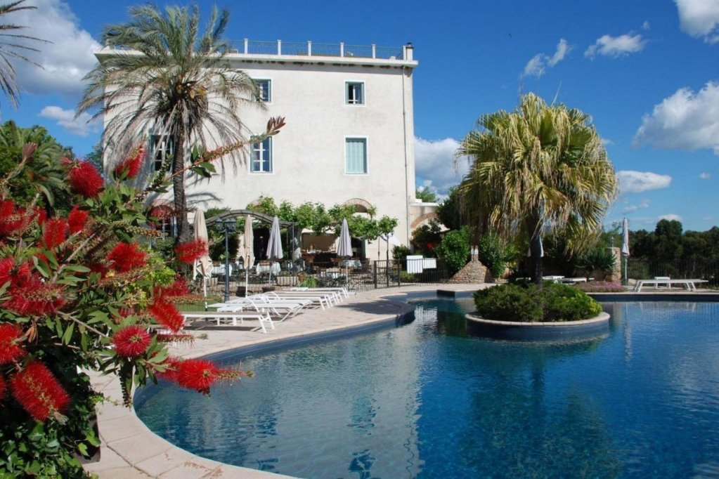 la solenzara hotel and appartement and spa