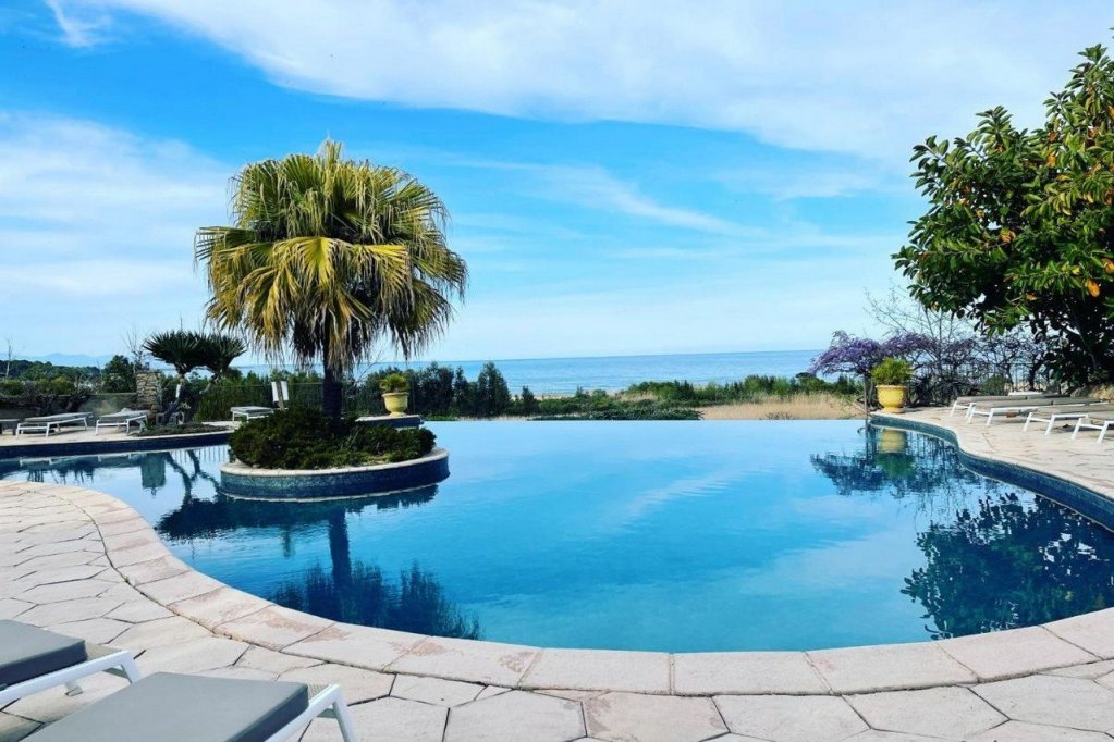 la solenzara hotel and appartement and spa