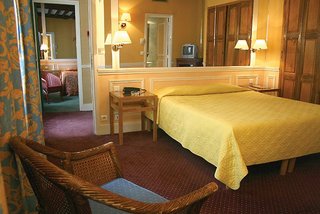 Perpetual Elysée Montaigne,Île-De-France>>Paris,4 star