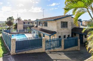 Gladstone Palms Motor Inn,Near Gladstone Hospital,3 star