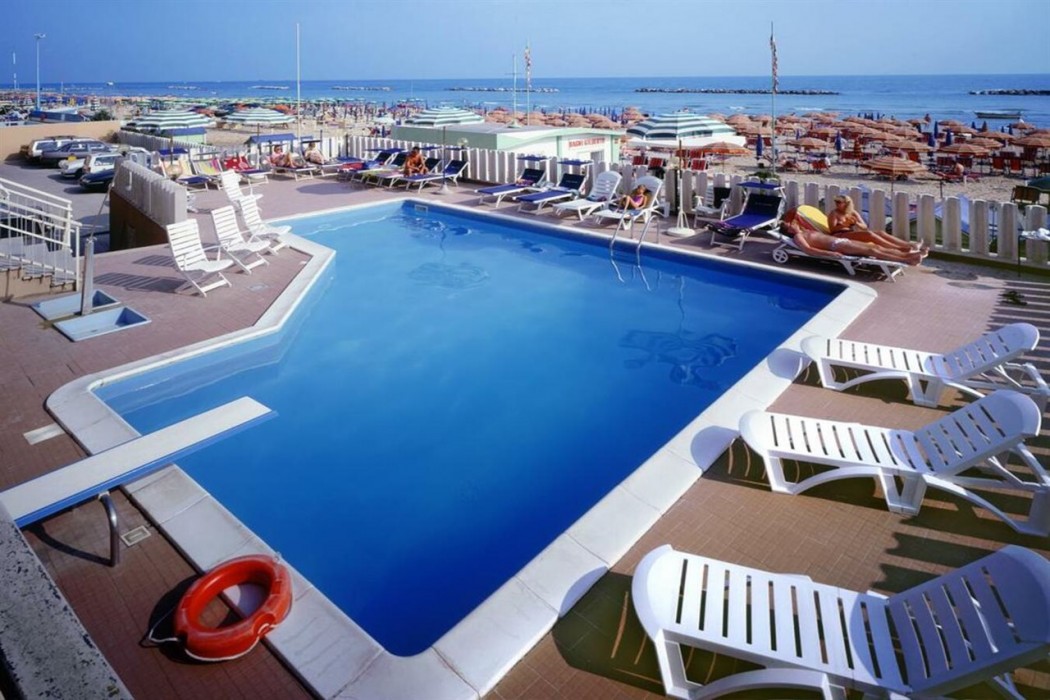 hotel astoria pesaro