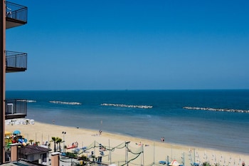 hotel astoria pesaro